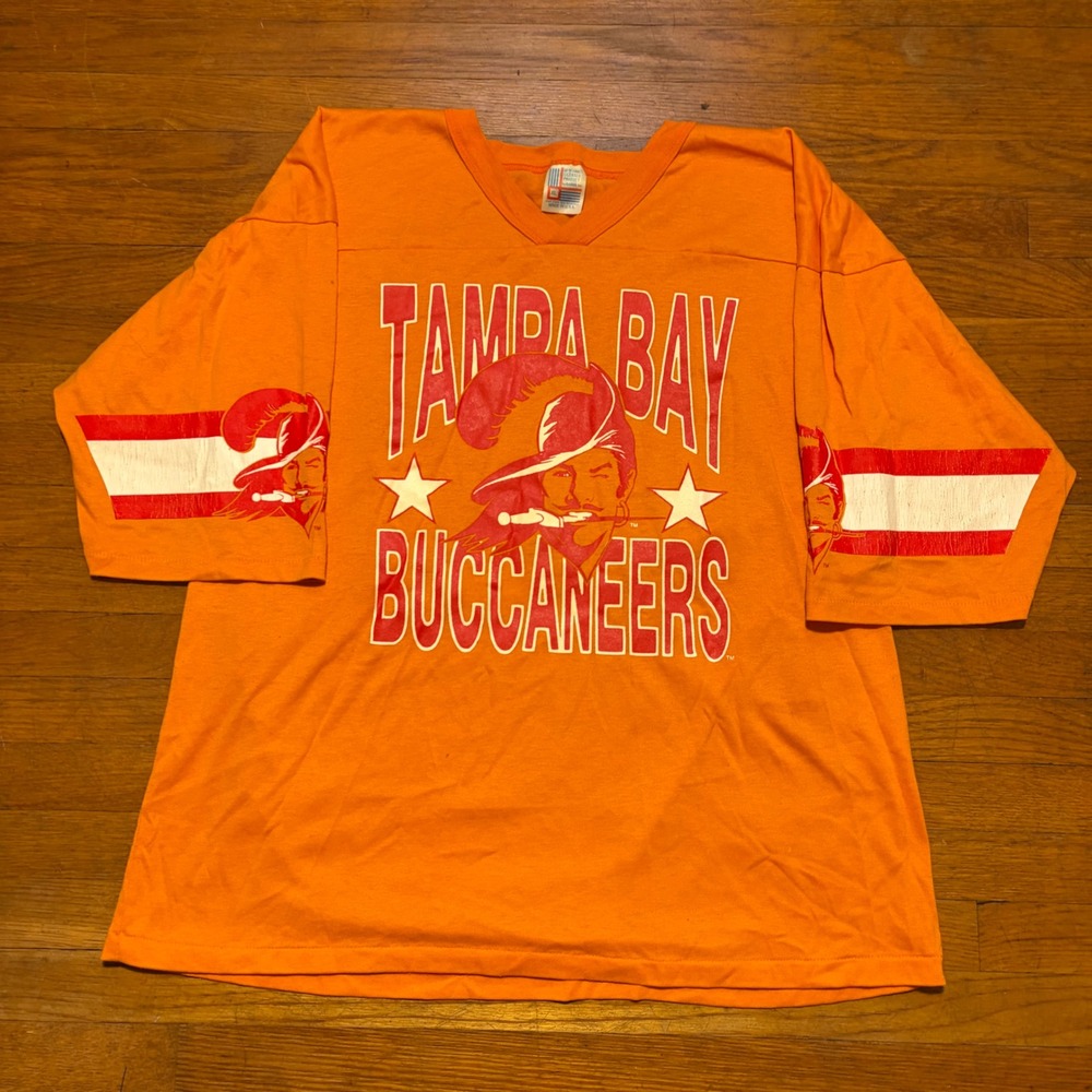 Vintage 80s Tampa Bay Buccaneers Garan Jersey T-Shirt Size Large